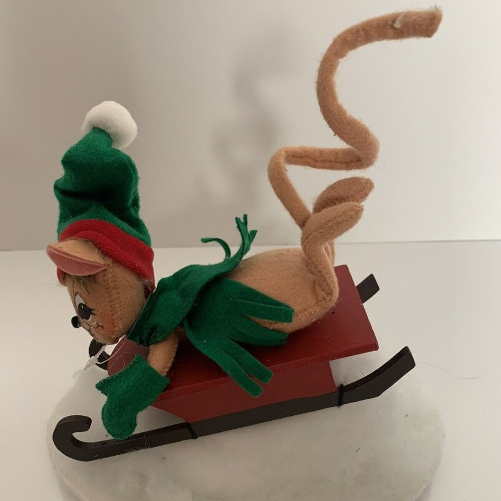 Annalee 2011 Sledding Mouse on Snow Fun Christmas Decoration Ornament